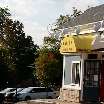 Pagoda Chinese Restaurant - the outside of the building - Seafood Near Me - North Haven, Connecticut