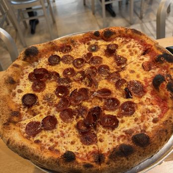 Luigis Pizza - Pizza Near Me - Honolulu, Hawaii Luigis Pizza - Pizza Near Me - Honolulu, Hawaii
