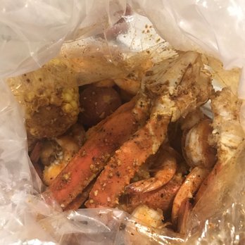 Cary Crab House - Crab, shrimp (headless), corn, and potatoes - Seafood Near Me - Cary, North Carolina