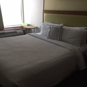 Springhill Suites Ashburn Dulles North - Hotels Near Me - Ashburn, Virginia