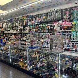 Happy Daze Smoke & Vape shop - They have everything!