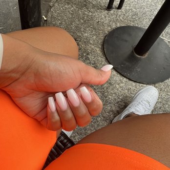 Bedazzled Nails and Spa - Waxing Near Me - Chicago, Illinois