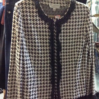 Vogue Revisited - Used, Vintage & Consignment Near Me - Baltimore, Maryland Vogue Revisited - Used, Vintage & Consignment Near Me - Baltimore, Maryland