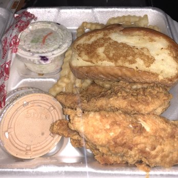 Raising Cane's Chicken Fingers - Combo alert - Chicken Shop Near Me - Maplewood, Missouri Raising Cane's Chicken Fingers - Combo alert - Chicken Shop Near Me - Maplewood, Missouri
