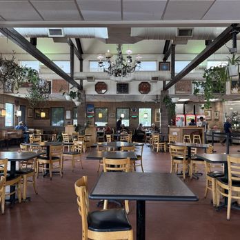 Golden Pride - Dining room - Barbeque Near Me - Albuquerque, New Mexico Golden Pride - Dining room - Barbeque Near Me - Albuquerque, New Mexico