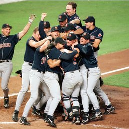 The Padres won their second NL pennant in 1998. The Padres won their second NL pennant in 1998.