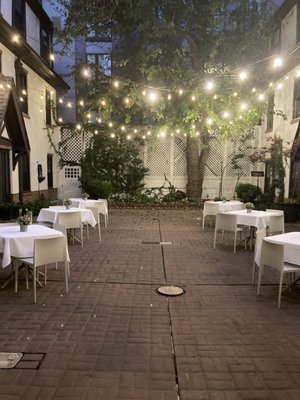 Seven Gables Inn, St. Louis West, a Tribute Portfolio Hotel by null