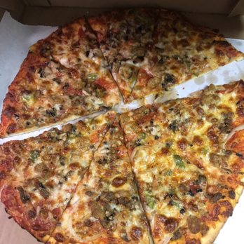Dino's Pizza - House - Pizza Near Me - Myrtle Beach, South Carolina