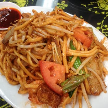 Malay Restaurant - Mee Goreng (Spicy Fried Noodle) - Malaysian Near Me - Flushing, New York