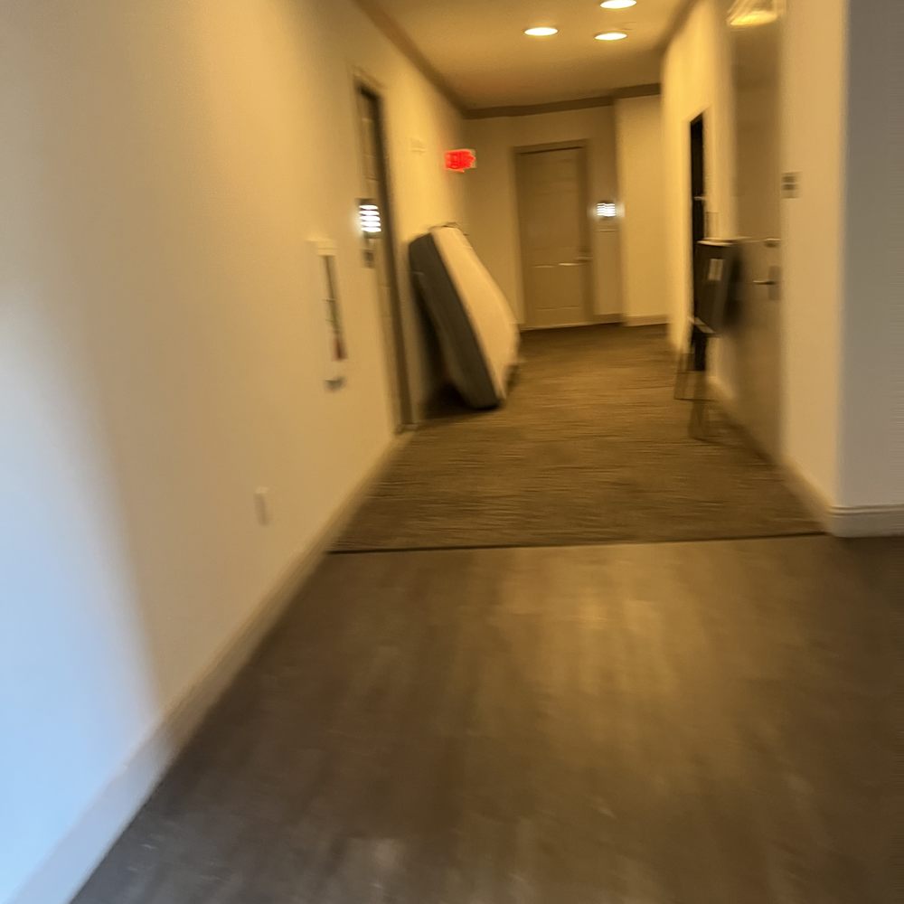 Skilled Men Movers - Movers Near Me Skilled Men Movers - Movers Near Me