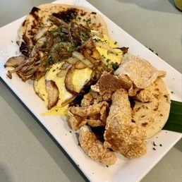 Vaca Frita y Pupusas. (IG: @eatwithbaobae) Vaca Frita y Pupusas. (IG: @eatwithbaobae)