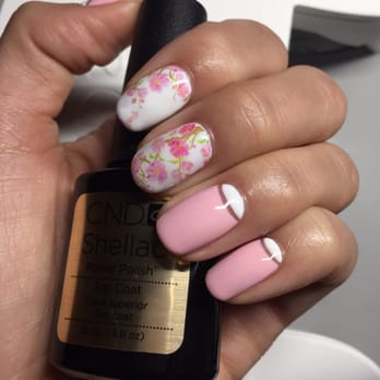 Bloom Beauty Studio - Nail Salons Near Me - Barrington, Illinois