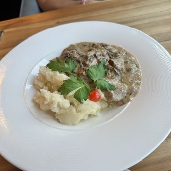 Beluga House Waterfront Restaurant - Beef stroganoff - Modern European Near Me - Boca Raton, Florida Beluga House Waterfront Restaurant - Beef stroganoff - Modern European Near Me - Boca Raton, Florida