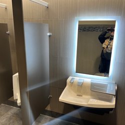 Shell - Always clean bathroom
