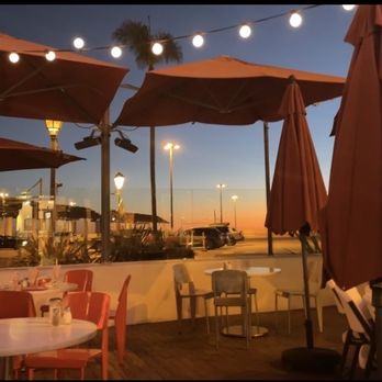 Ruby's Diner - Patio seating - American Near Me - San Clemente, California Ruby's Diner - Patio seating - American Near Me - San Clemente, California