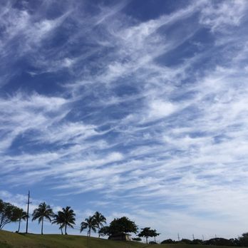 Kahului Community Center Park - Lots of open sky so don't Forget a hat and or sunscreen - Parks Near Me - Kahului, Hawaii