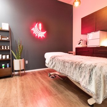 The Pink Crow - Inside The Pink Crow - Skin Care Near Me - Pasadena, California