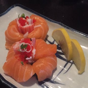 Sushi Maru - Free sushi pieces - Sushi Bars Near Me - Brandon, Florida