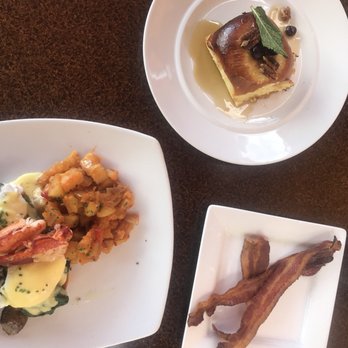 Seasons 52 - Brunch: Eggs Benedict with lobster, applewood bacon side, French toast - New American Near Me - Costa Mesa, California