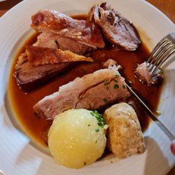 Restaurant Posthotel Hofherr - Schweinsbraten
