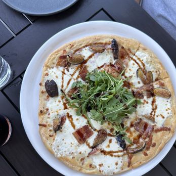 Pi Bar - Fig pizza - Pizza Near Me - Woodbridge, California Pi Bar - Fig pizza - Pizza Near Me - Woodbridge, California