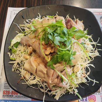 Pho Vit 115 - Quarter duck thigh salad - Noodles Near Me - El Monte, California Pho Vit 115 - Quarter duck thigh salad - Noodles Near Me - El Monte, California