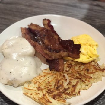 Egg Haven Cafe - Biscuits & Sausage Gravy - Breakfast & Brunch Near Me - Hurst, Texas