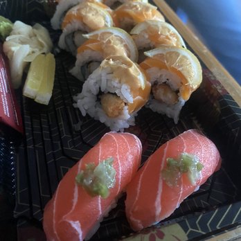 Gorilla Eats Sushi - The Ritz Roll, Tuna Nigiri - Sushi Bars Near Me - San Diego, California