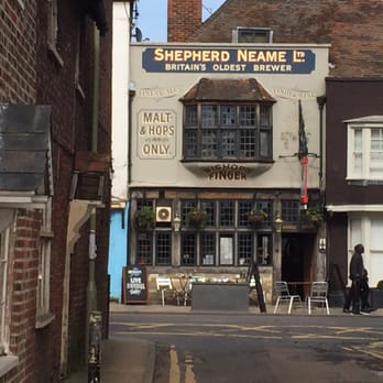 Bishop's Finger - Pubs Near Me - Canterbury, KEN