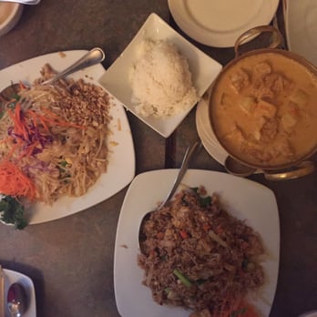 Nicky's Thai Kitchen - Clockwise: pineapple curry, Thai fried rice, and pad thai - Thai Near Me - Pittsburgh, Pennsylvania Nicky's Thai Kitchen - Clockwise: pineapple curry, Thai fried rice, and pad thai - Thai Near Me - Pittsburgh, Pennsylvania