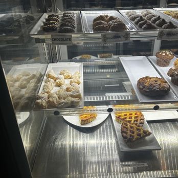 YEGANEH BAKERY & KAFE UNIK - Updated July 2024 - 1794 Photos & 1258