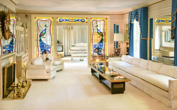 Graceland by null