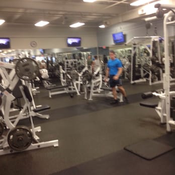Fitness 19 - Gyms Near Me - River Vale, New Jersey