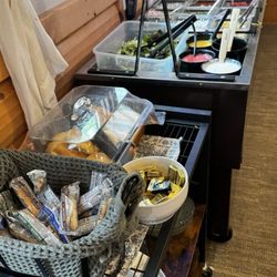 Katy’s Log Cabin Restaurant - Good breadsticks and rolls