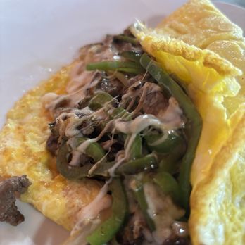 Cantaritos Café - Inside of Philly Steak Omelette - Breakfast & Brunch Near Me - Athens, Georgia