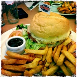 De Mert - Best Vegetarian Burger ever made! 5 cheese, fried egg, 2 vegetarian patties!