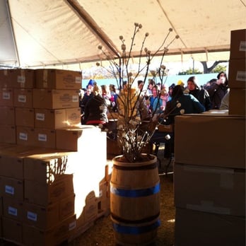 Hot Chocolate 15K/5K - Races & Competitions Near Me Hot Chocolate 15K/5K - Races & Competitions Near Me