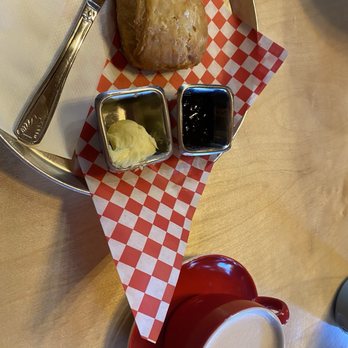 Take Care by Oleo - Chai latte and biscuit - Coffee & Tea Near Me - Kansas City, Missouri