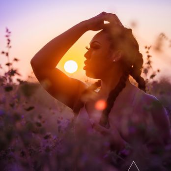 Gibson Goddess - Outdoor Boudoir - Boudoir Photography Near Me