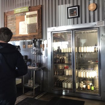 Fieldwork Brewing Co. - Breweries Near Me - Berkeley, California