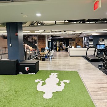Golds Gym - Gyms Near Me - Washington, DC, District of Columbia