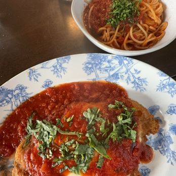 Rossetti Restaurant - Beverly - chicken parmesan - Italian Near Me - Beverly, Massachusetts Rossetti Restaurant - Beverly - chicken parmesan - Italian Near Me - Beverly, Massachusetts