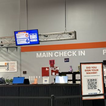Sky Zone Trampoline Park - Trampoline Parks Near Me - Bradenton, Florida Sky Zone Trampoline Park - Trampoline Parks Near Me - Bradenton, Florida