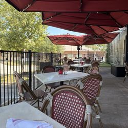 Tony C's - Outdoor Patio