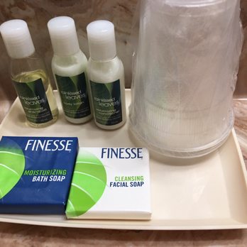 Georgian Lakeside Resort - Half used bottle of shampoo - Resorts Near Me - Lake George, New York