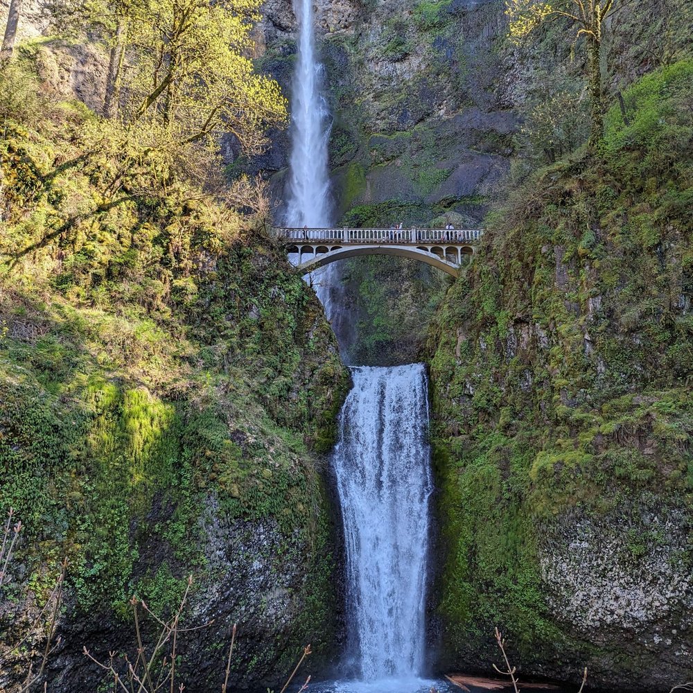 Multnomah Falls - Hiking Near Me - Bridal Veil, Oregon Multnomah Falls - Hiking Near Me - Bridal Veil, Oregon