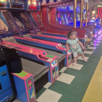 Fun Barn - Arcades Near Me - Nelsonville, Ohio