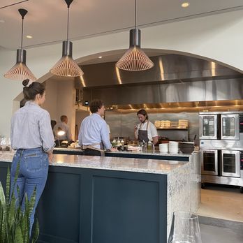 L’Ostrica - Tasting Classes Near Me - Charlotte, North Carolina