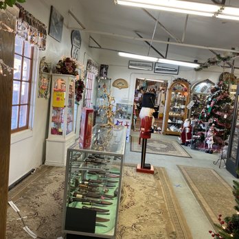 Antique Station - Antiques Near Me - Oro Grande, California