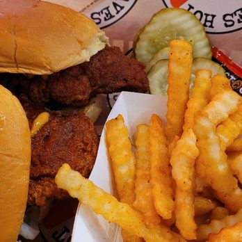 Dave's Hot Chicken - Chicken Shop Near Me - Vestavia Hills, Alabama Dave's Hot Chicken - Chicken Shop Near Me - Vestavia Hills, Alabama